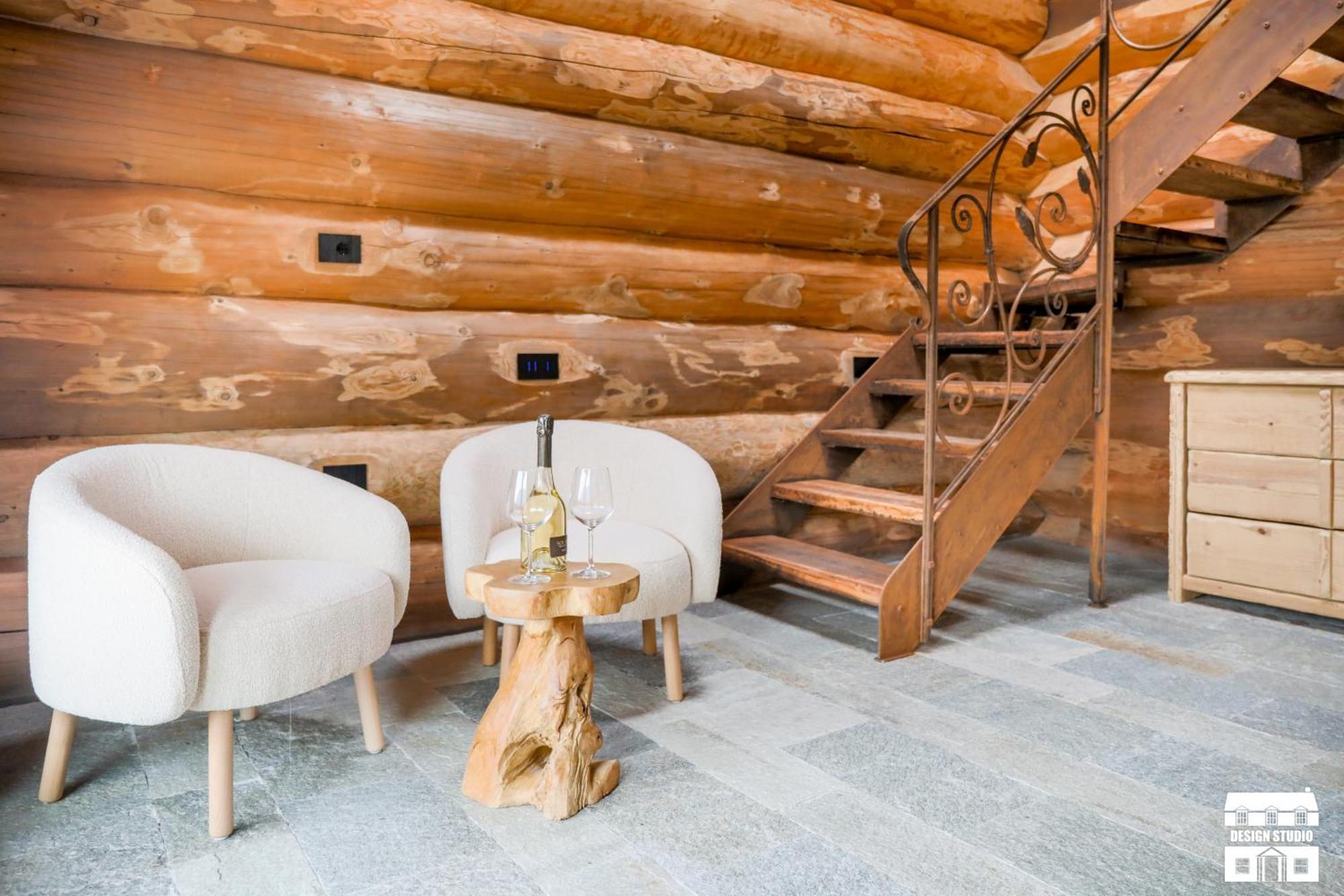 Chalet Antico Legno By Design Studio Sueglio 外观 照片